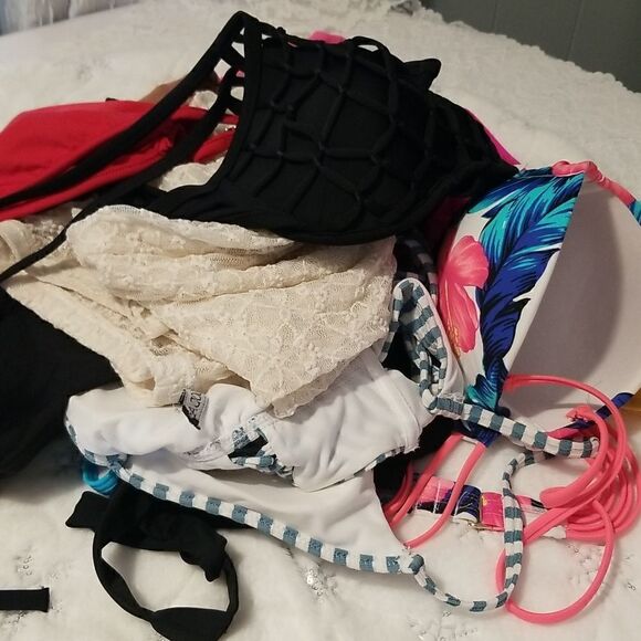 Summer beach wear mystery box 14 pc - Picture 13 of 13